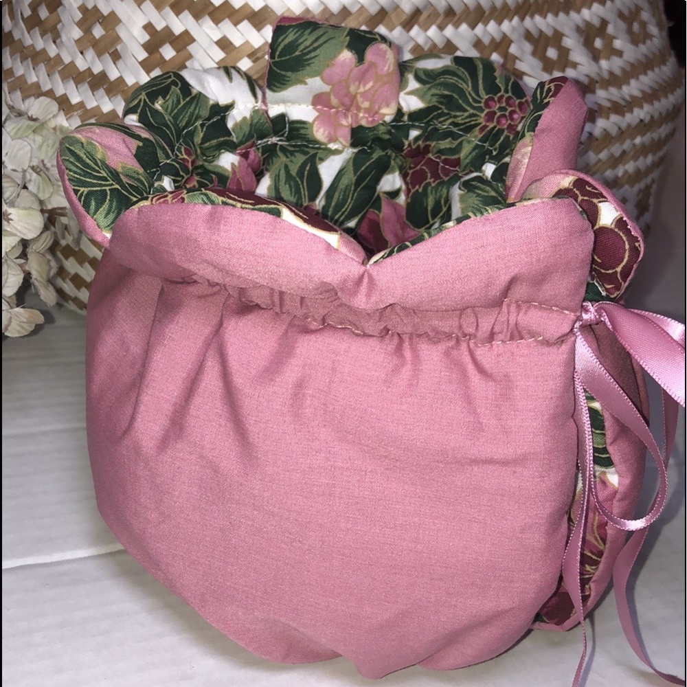 Handmade Tea Cozy 🌸 - Picture 11 of 12